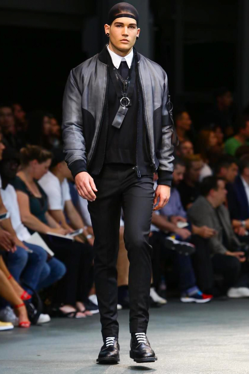 Dominique Fenison for Givenchy Menswear SS15 - VISION Los AngelesVISION ...